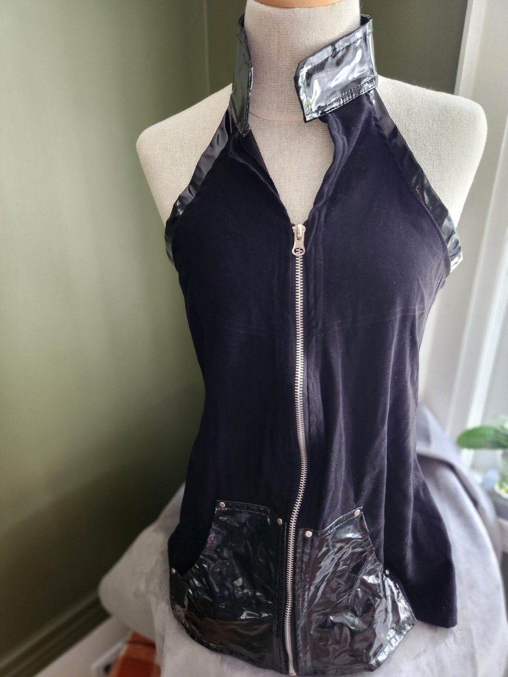 Corset Back and Neck - Vinyl and Fabric Zipper Top - Black -